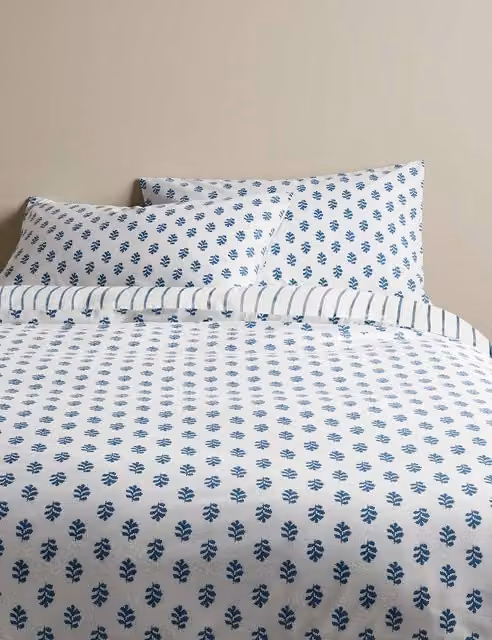 M&S Cotton Blend Mini Leaf Bedding Set in Slate Blue, W: 140 cm, L: 200 cm