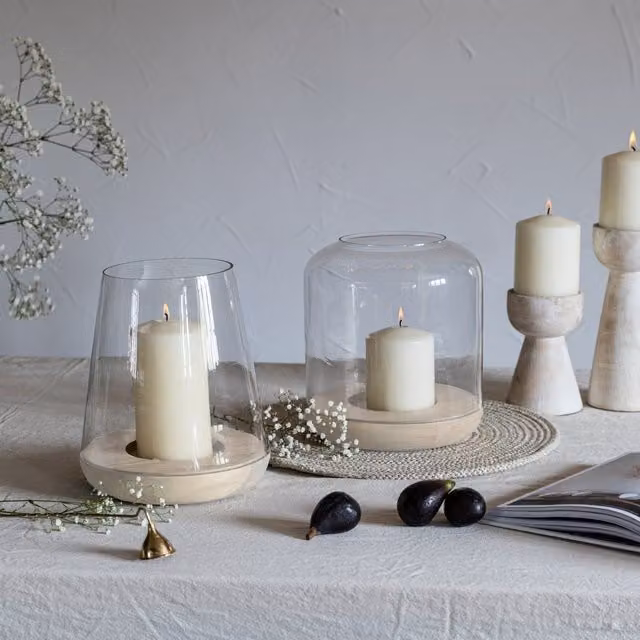 Ivyline Padstow Whitewash Rounded Wood and Glass Tabletop Lantern in White, H: 28.5 cm, D: 21 cm