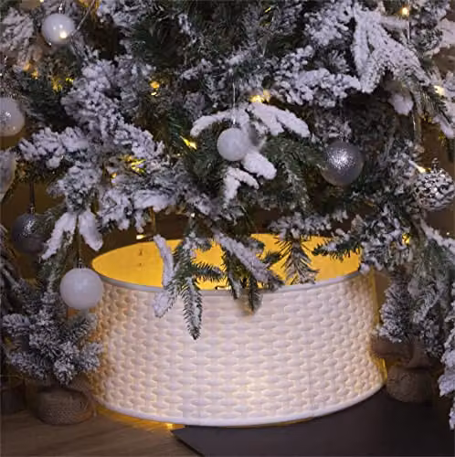 St Helens Home & Garden White Rattan Style Boho Christmas Tree Skirt – 1