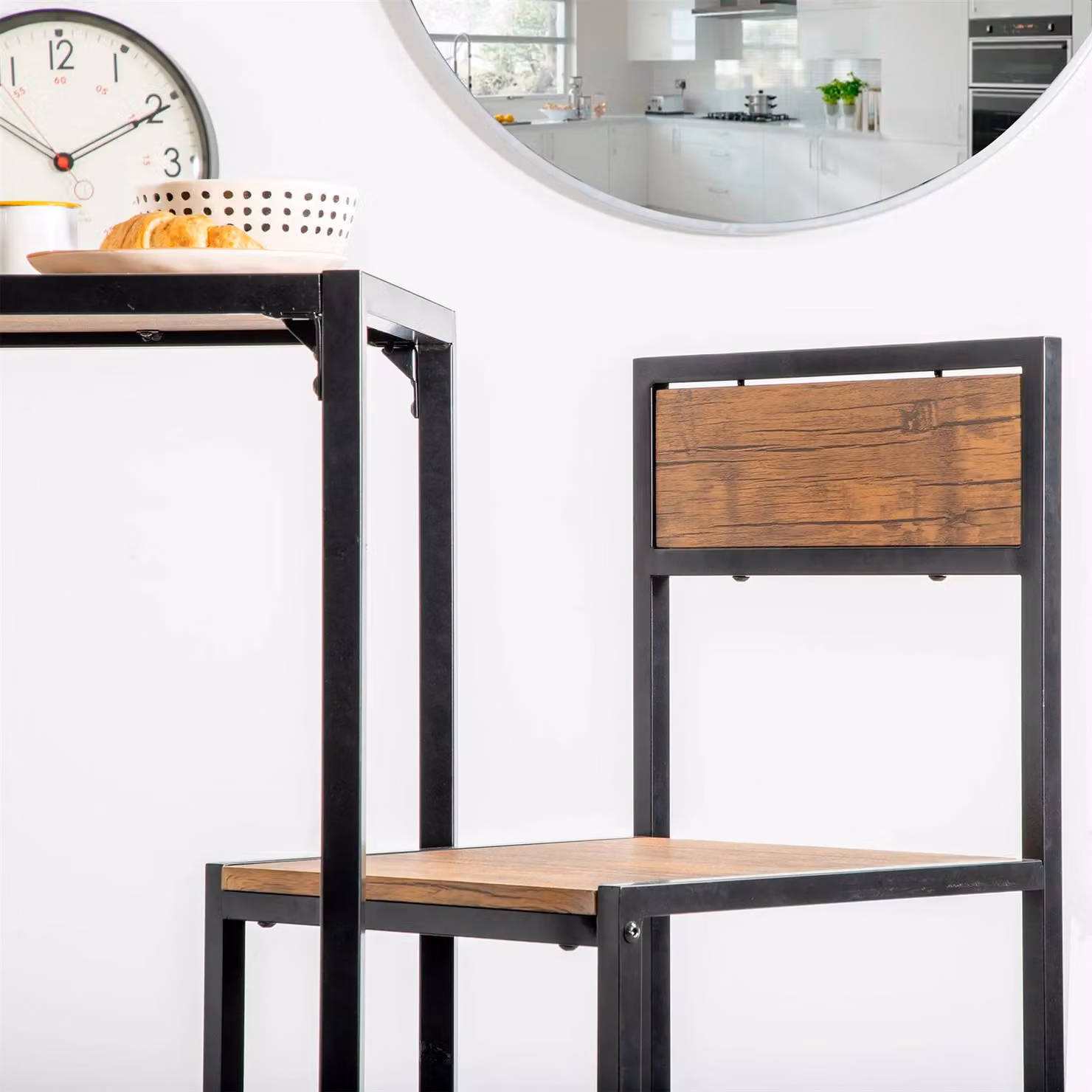Harbour Housewares 2-Seater Industrial Breakfast Bar Set with Table and Chairs in Brown – 6
