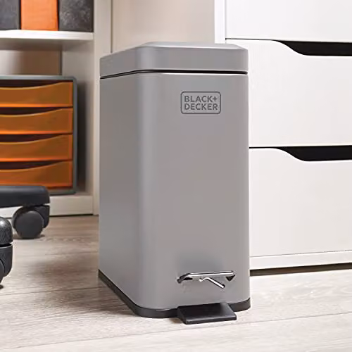 BLACK+DECKER BXBN00013E 5L Grey Stainless Steel Pedal Bin with Soft Close Lid and Removable Inner Bucket, W: 30 cm, D: 14 cm, H: 29 cm – 1