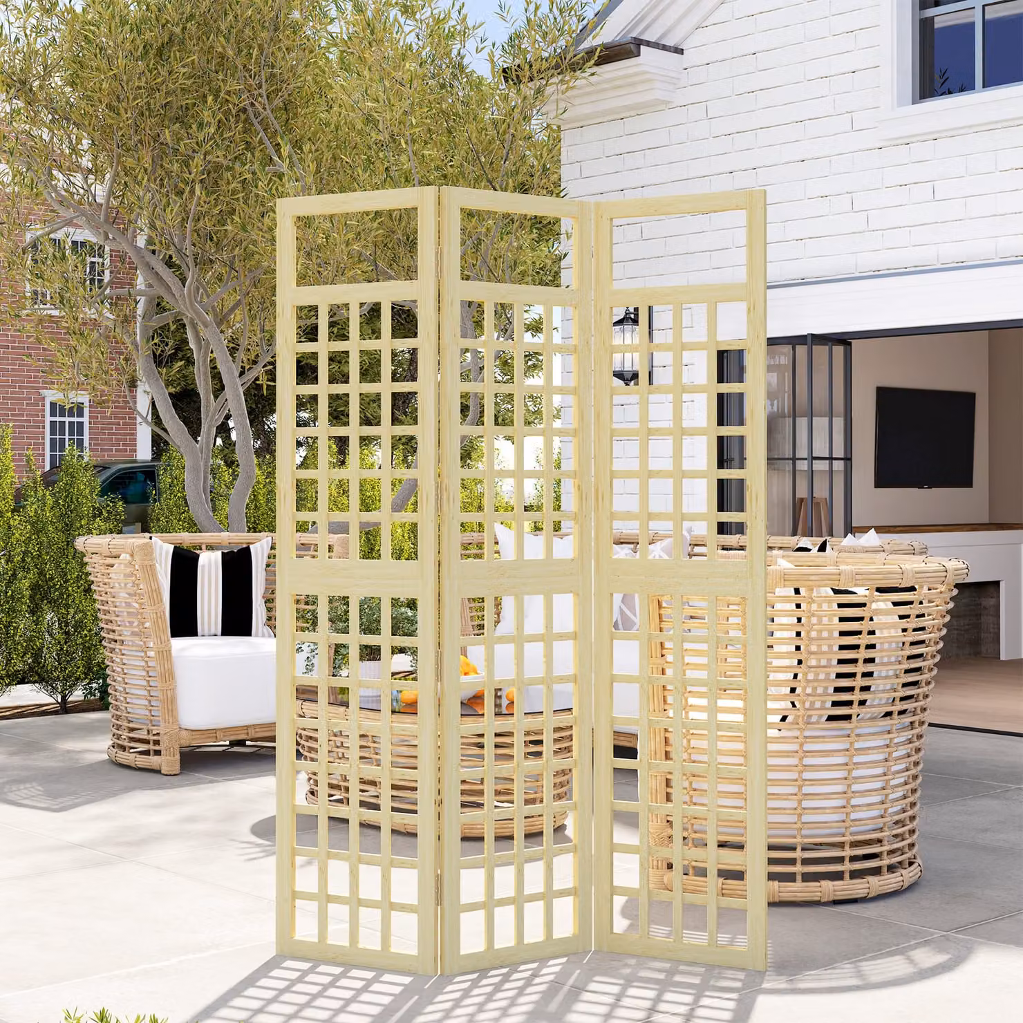 Outsunny 3-Panel Wooden Garden Privacy Screen, Brown Freestanding Foldable Outdoor Divider, W: 120 cm, H: 170 cm – 2
