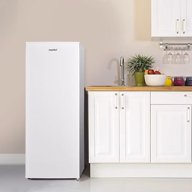 Livingandhome 160L Freestanding Upright Fridge in White with Reversible Door