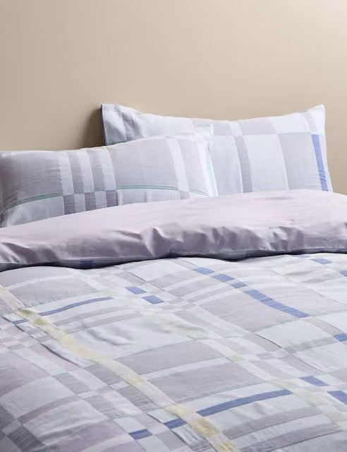 M&S Pure Cotton Abstract Checked Jacquard Bedding Set in Purple, W: 140 cm, L: 200 cm