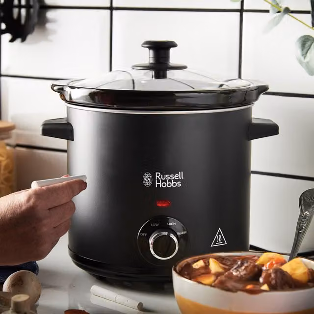 Russell Hobbs 3.5L Black Chalk Board Slow Cooker with Glass Lid