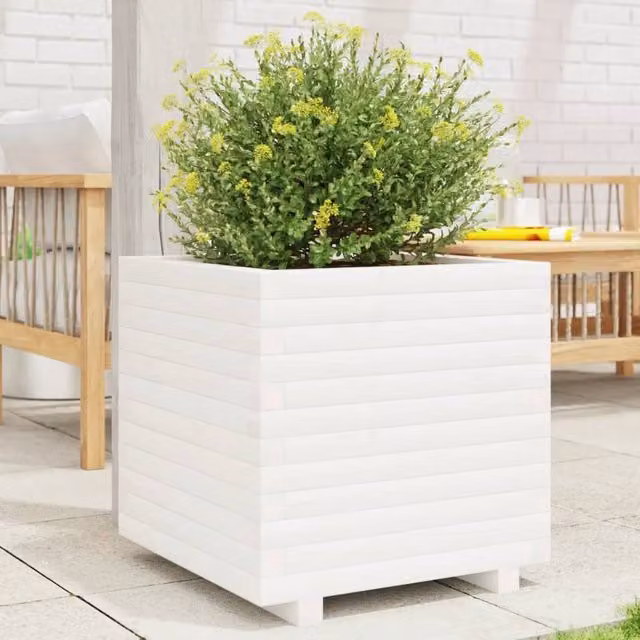 Berkfield Home White Wooden Garden Planter Tub W: 50 cm, D: 50 cm, H: 49.5 cm