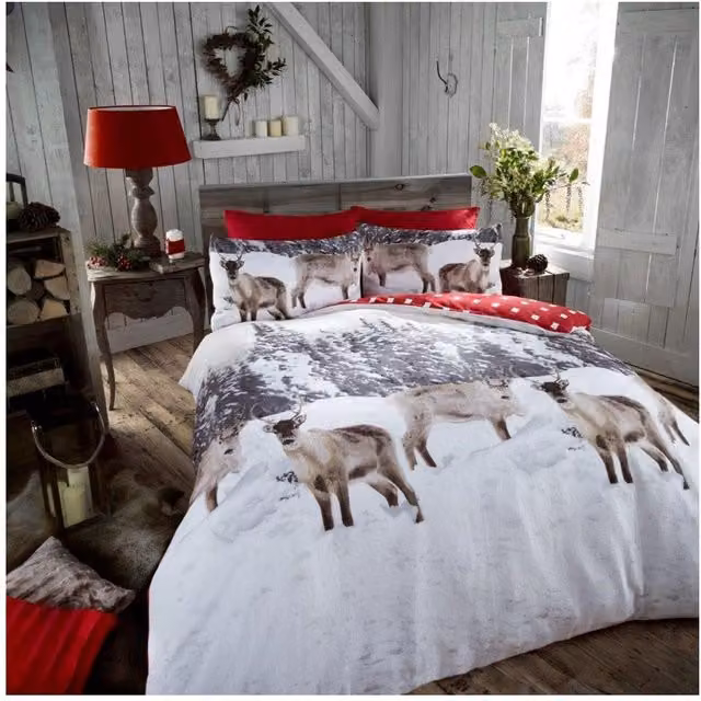 Smart Living Red Printed Flannel Cotton Duvet Cover and Pillowcases Set, W/D/H: 200 x 200 cm and 50 x 75 cm – 1