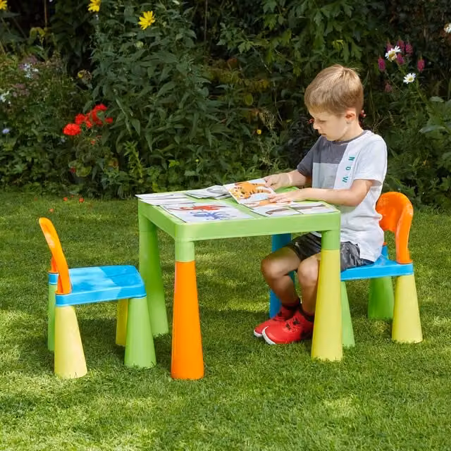 Liberty House Toys Plastic Childrens Table and 2 Chairs Set, Multicolour, H 45.5 cm x W 50.8 cm x D 50.8 cm