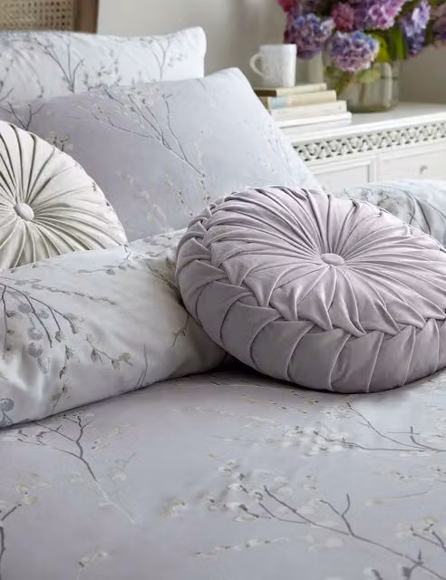 Laura Ashley 2 Pack Pussy Willow Floral Pure Cotton Sateen Pillowcases, Light Purple