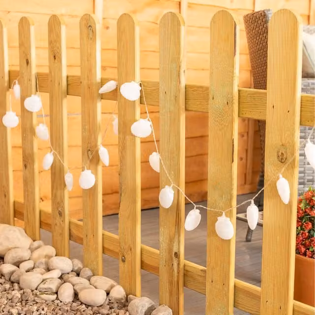 ValueLights 20pc Seashell Solar LED String Lights in White