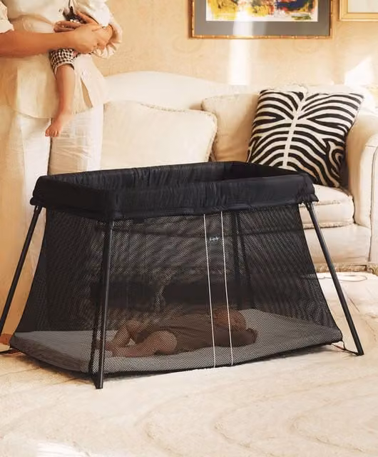 BabyBjorn Travel Cot Light in Black