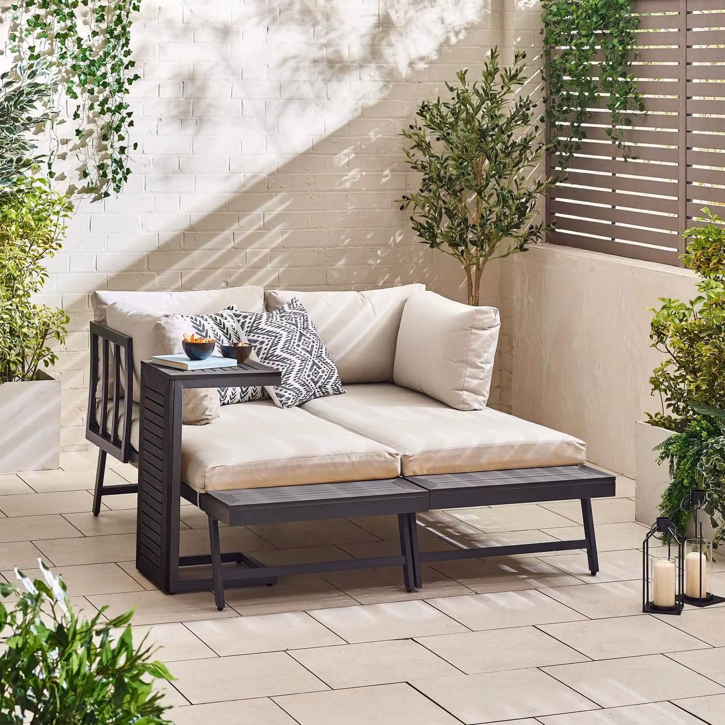 FurnitureboxUK Modern 2 Seater Outdoor Garden Sofa and Coffee Table Set with Upholstered Weather Resistant Cushions in Grey – 2