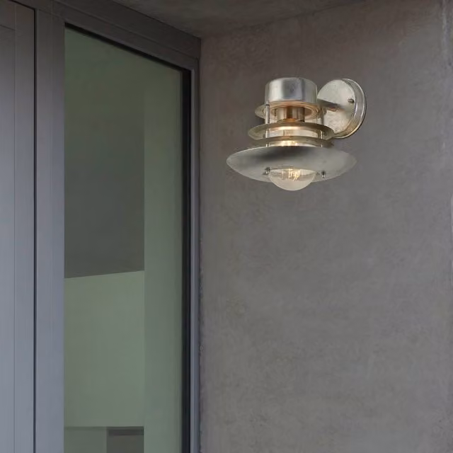 Lighting Collection Portside Outdoor Wall Light in Silver – 2