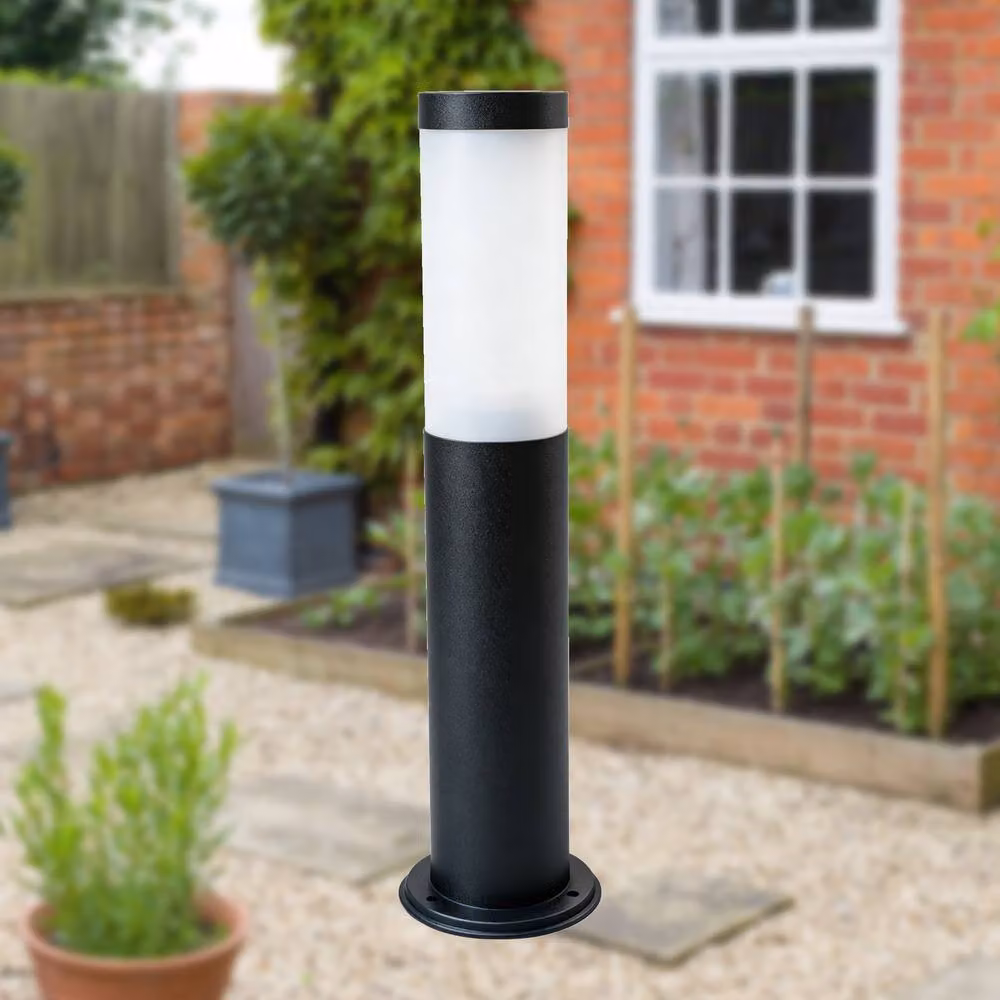 First Choice Lighting Carlton Black LED Outdoor Post Light – 3