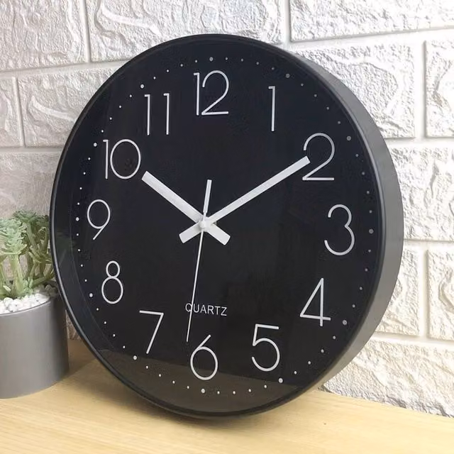 KORVIXA Round Analog Wall Clock in Black with Glass Face, Diameter: 30.48 cm – 1