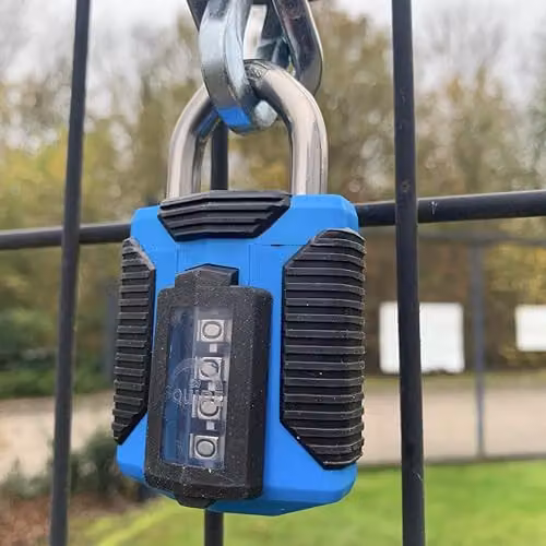 Squire CP50 Heavy Duty 4 Wheel Combination Padlock in Blue – 5