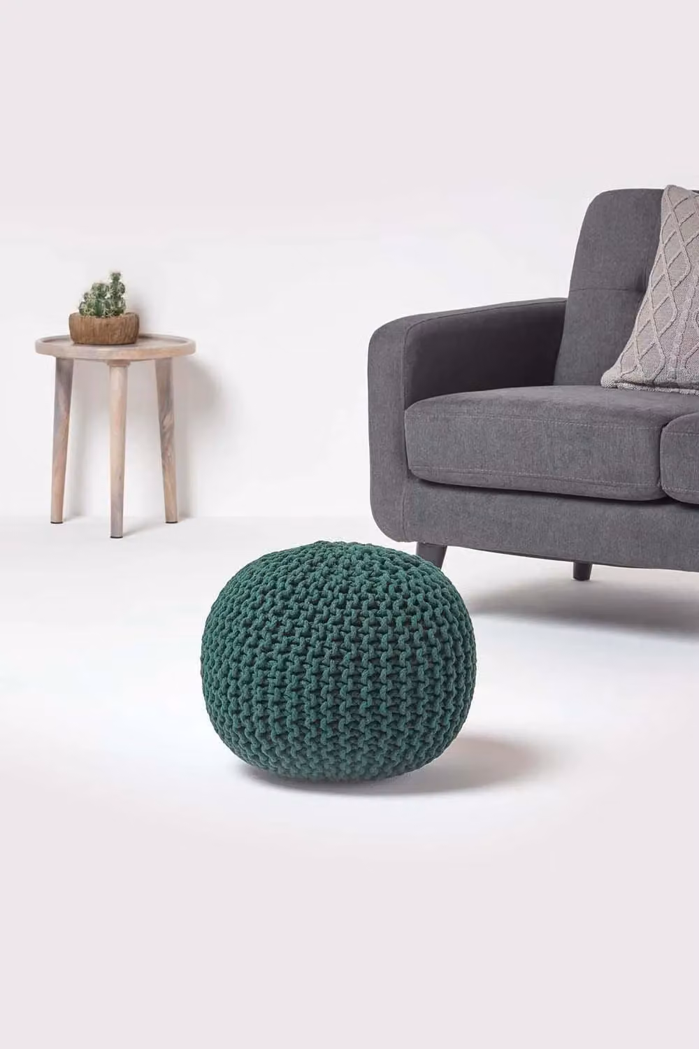 Homescapes Round Cotton Knitted Pouffe Footstool in Green – 2