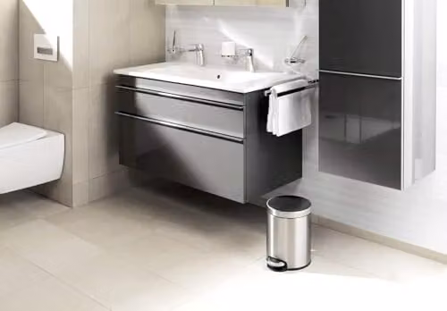 Durable Silver Stainless Steel Round Pedal Bin with Soft-Close Lid and Removable Inner Bucket, 30l – 4
