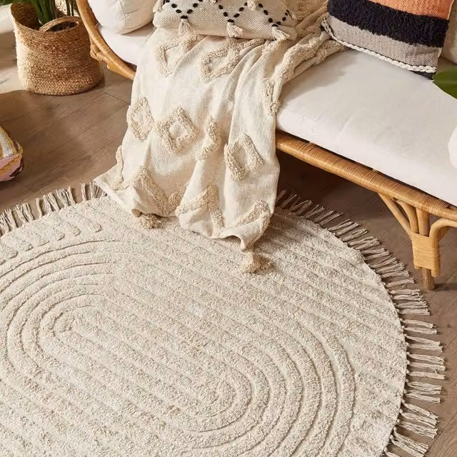 Wyld and Coco Beige Cotton Round Hand Tufted Rug with Fringes, Diameter: 140 cm – 1