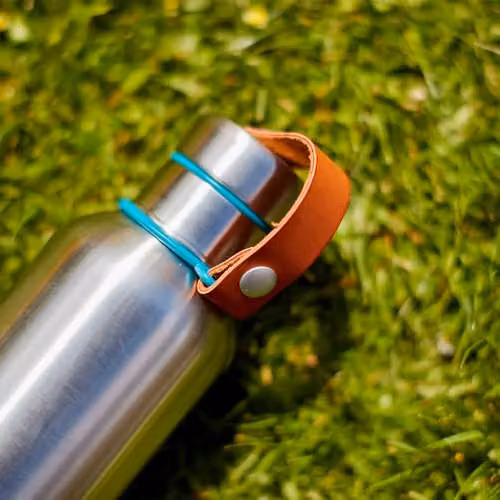 Black + Blum Insulated Wide Spout Water Bottle, 750ml, Ocean Blue – 9