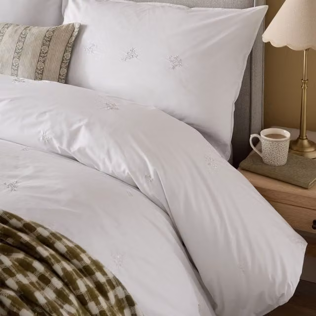 Laura Ashley Keeleigh Posy White Floral Cotton Duvet Cover Bedding Set
