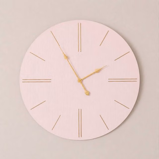 Melody Maison Round Pink and Gold Minimalist Analog Wall Clock, W/D/H: 70 x 70 x 70 cm