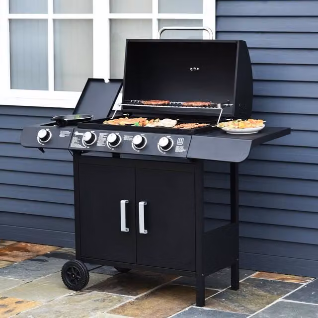OUTSUNNY Gas BBQ Grill with 4 + 1 Stainless Steel Burners and Side Burner in Black