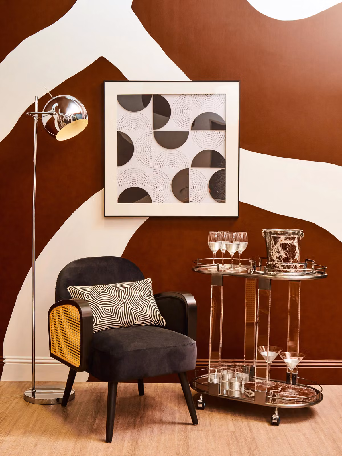 Orsina Mid-Century Two-Tier Drinks Trolley with Gold Metal Frame and Glass Shelves in Black and White – 3
