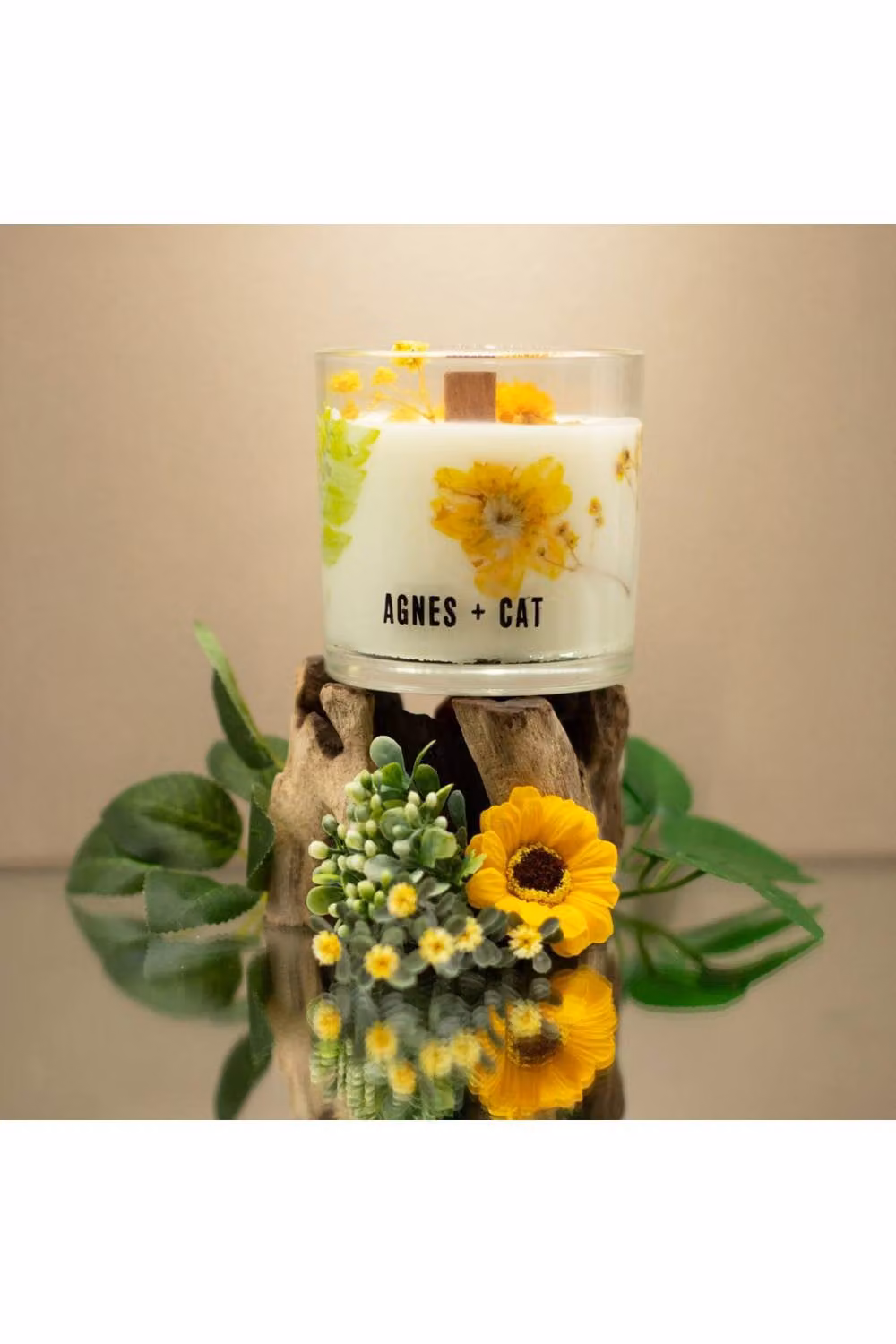 KDMD Agnes & Cat Rydal Oudh Soy Wax Candle, 350g, White – 3