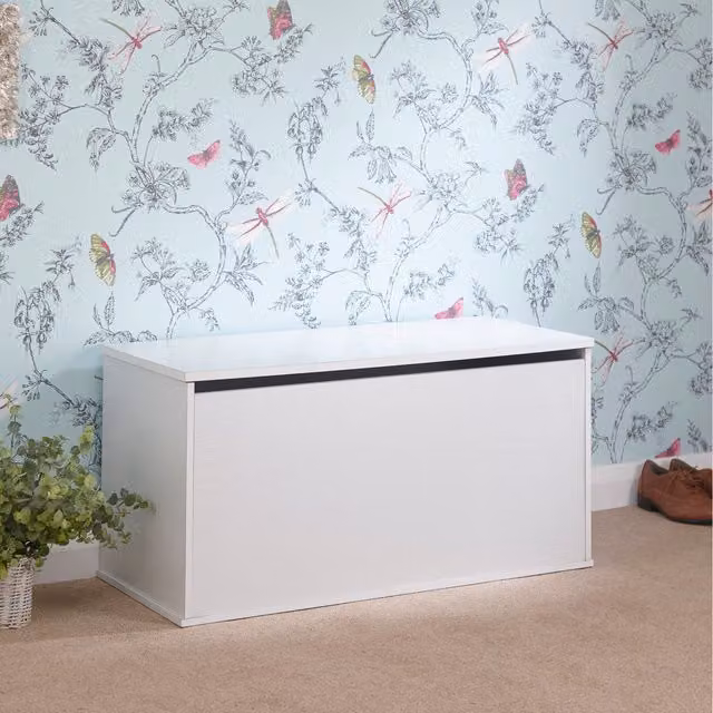GFW Panama Ottoman Storage Box in White