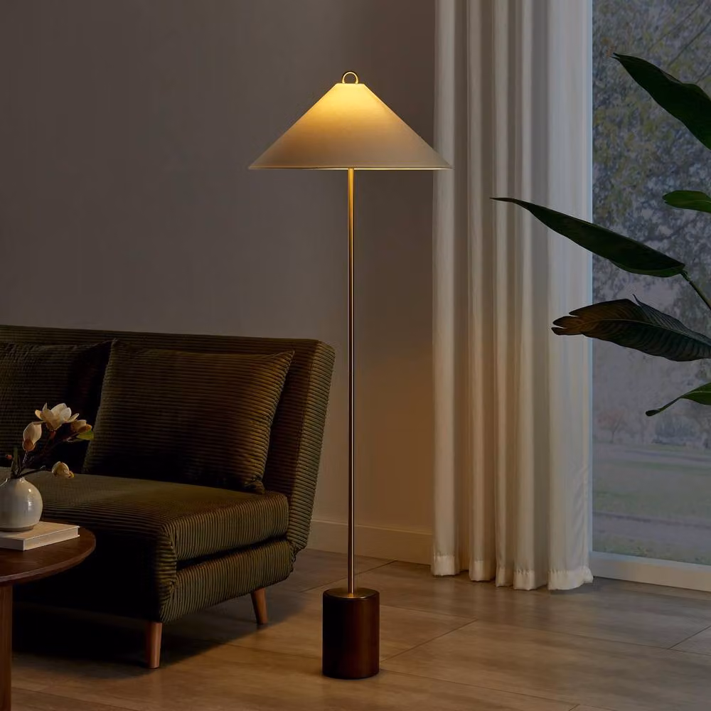 FurnitureboxUK Theo Standing Floor Lamp in White and Wood with Brass Details – 2