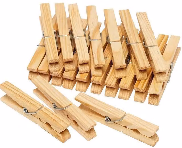UMKY Jumbo Wooden Pegs XXL in Brown