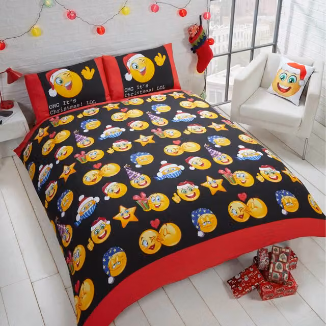 Rapport Home Christmas Icons Emoticons Reversible Polycotton Duvet Set and Pillowcase, Multicolour, W: 180 cm, L: 200 cm