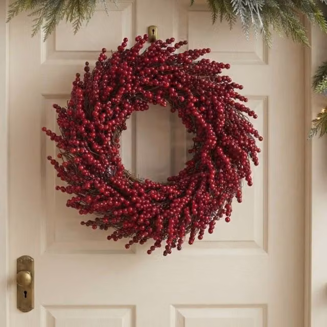 Garden Greatness Large Artificial Red Berry Christmas Wreath, Diameter: 60 cm