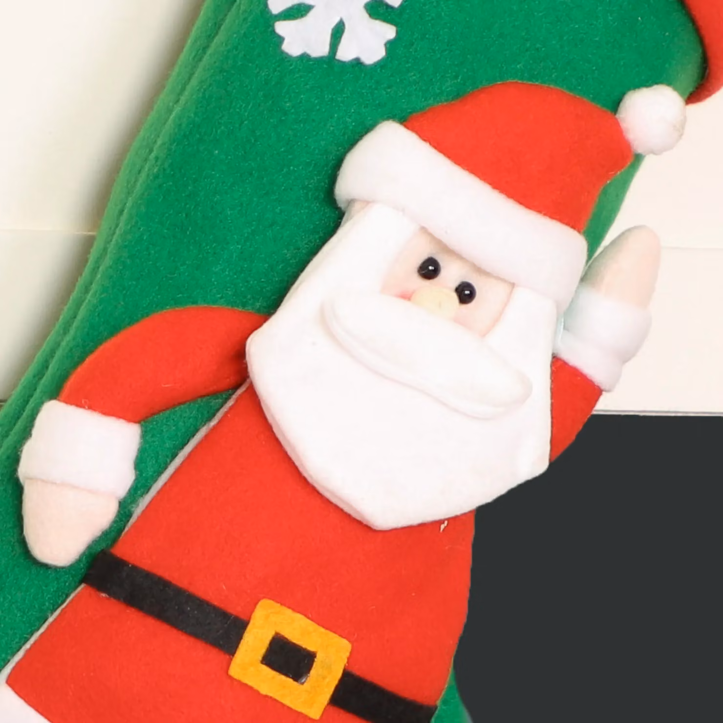 Dibor Set of 2 Red Santa Hanging Legs Christmas Stockings and Gift Bags in Green and White – 3