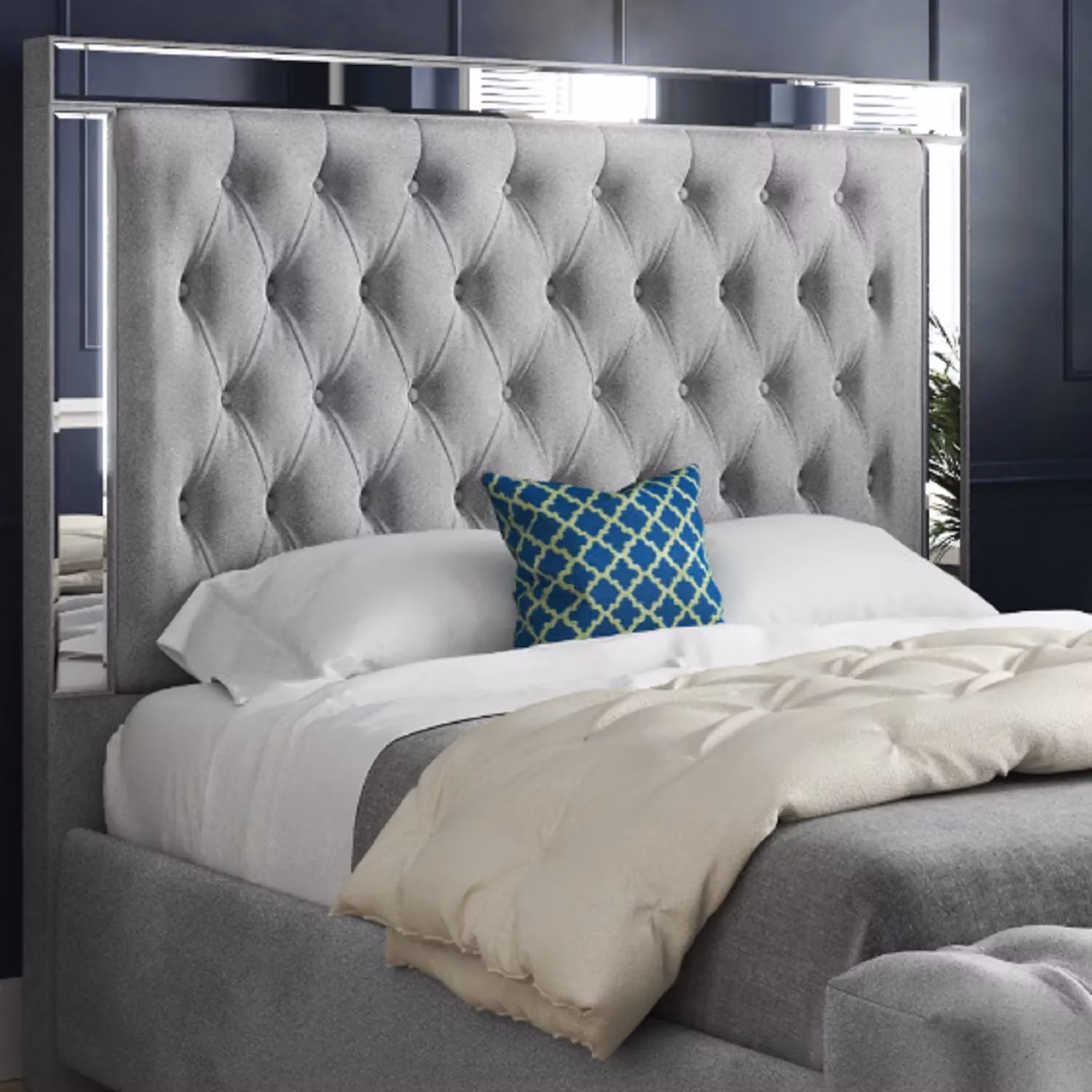 Casani Marino Mirror Upholstered Velvet Bed Frame in Grey, Super King, 200 x 200 cm – 2