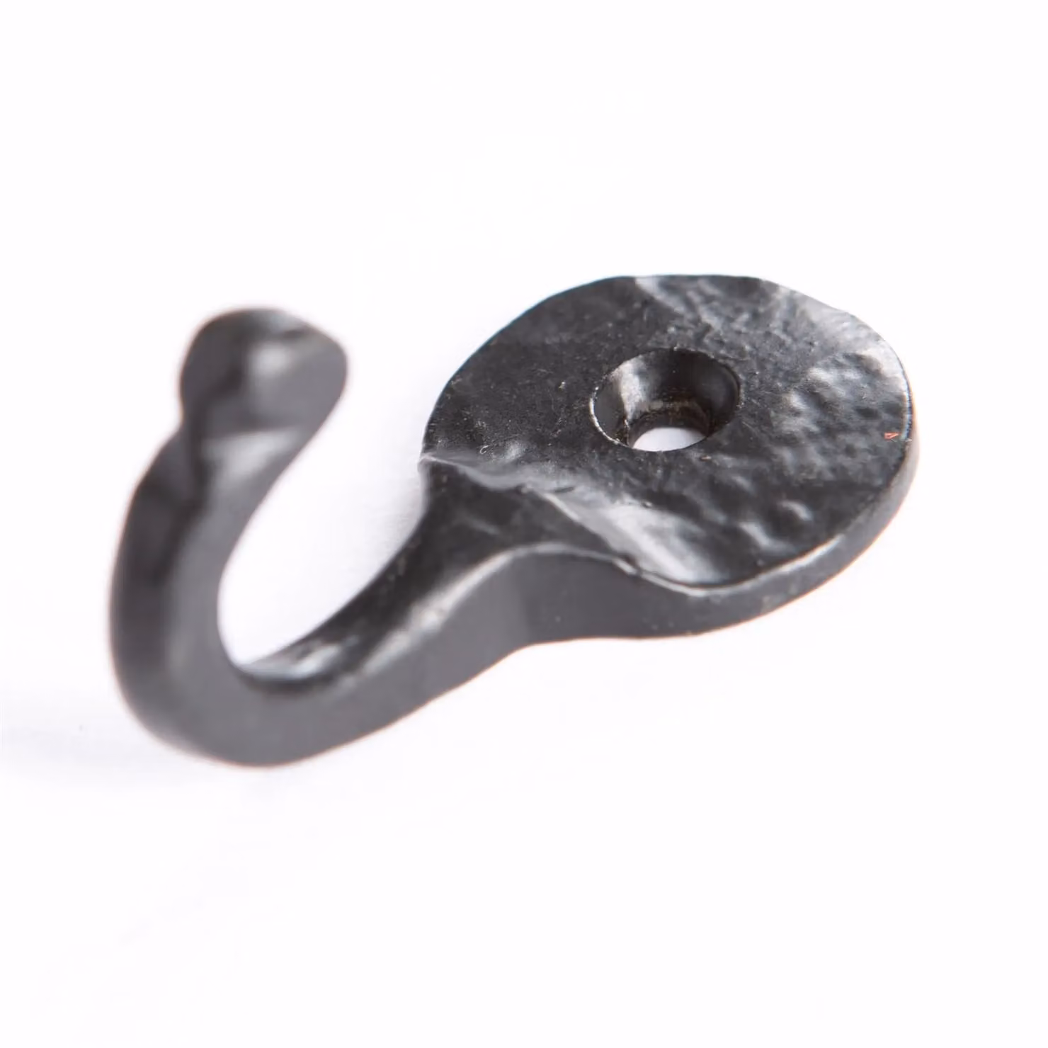 Hammer and Tongs Hammered Round Plate Single Hook, Matt Black Powder-Coated Iron, Pack of 10, W: 2.5 cm, H: 4.5 cm – 3