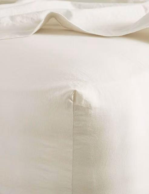 Bedfolk Pure Cotton Washed Fitted Sheet in White, 180 x 200 cm