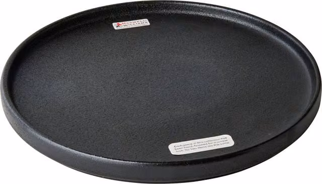Maxwell and Williams 4-Piece Porcelain Caviar High-Rim Plate Set in White and Black