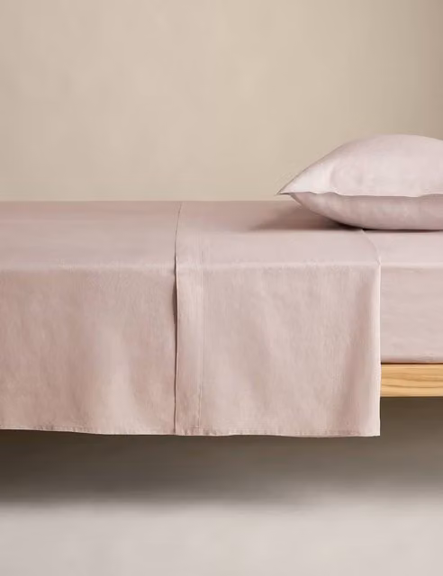 M&S Pure Linen Flat Sheet in Soft Pink, W/D/H: 90 x 190 cm