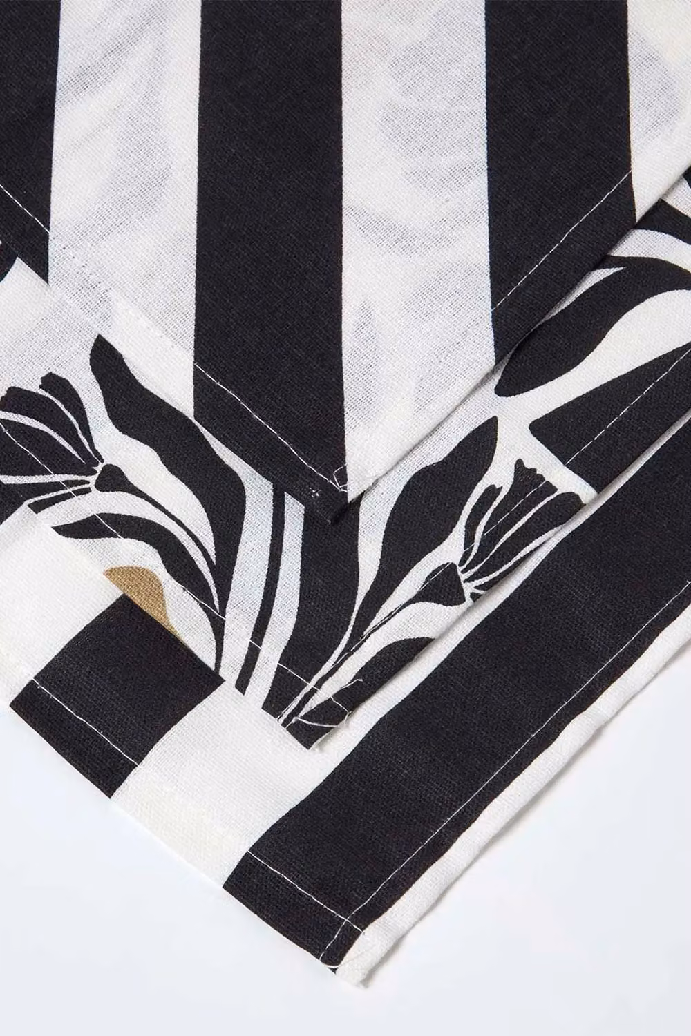 Homescapes Set of 3 Striped Cotton Tea Towels in Black and White, W/H: 45 x 65 cm – 3