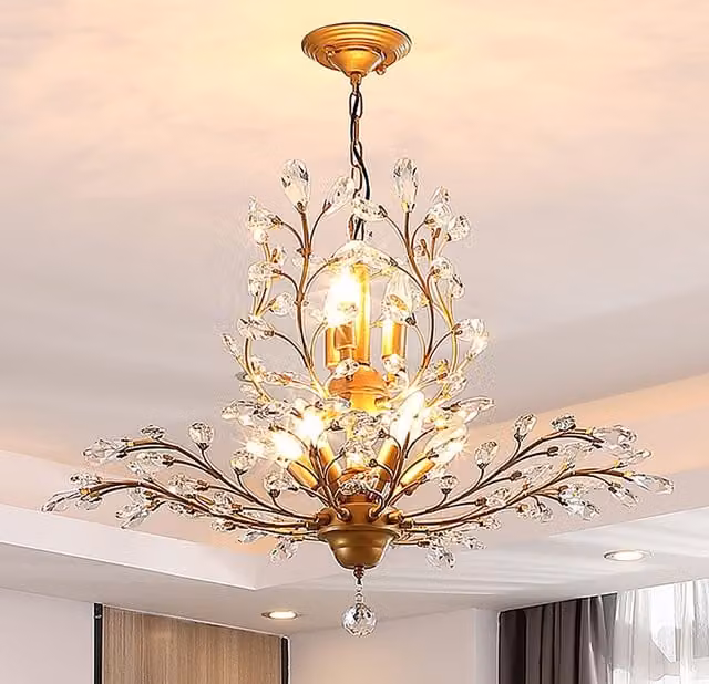 Garwarm Vintage 8-Light K9 Crystal Chandelier in Gold and Transparent