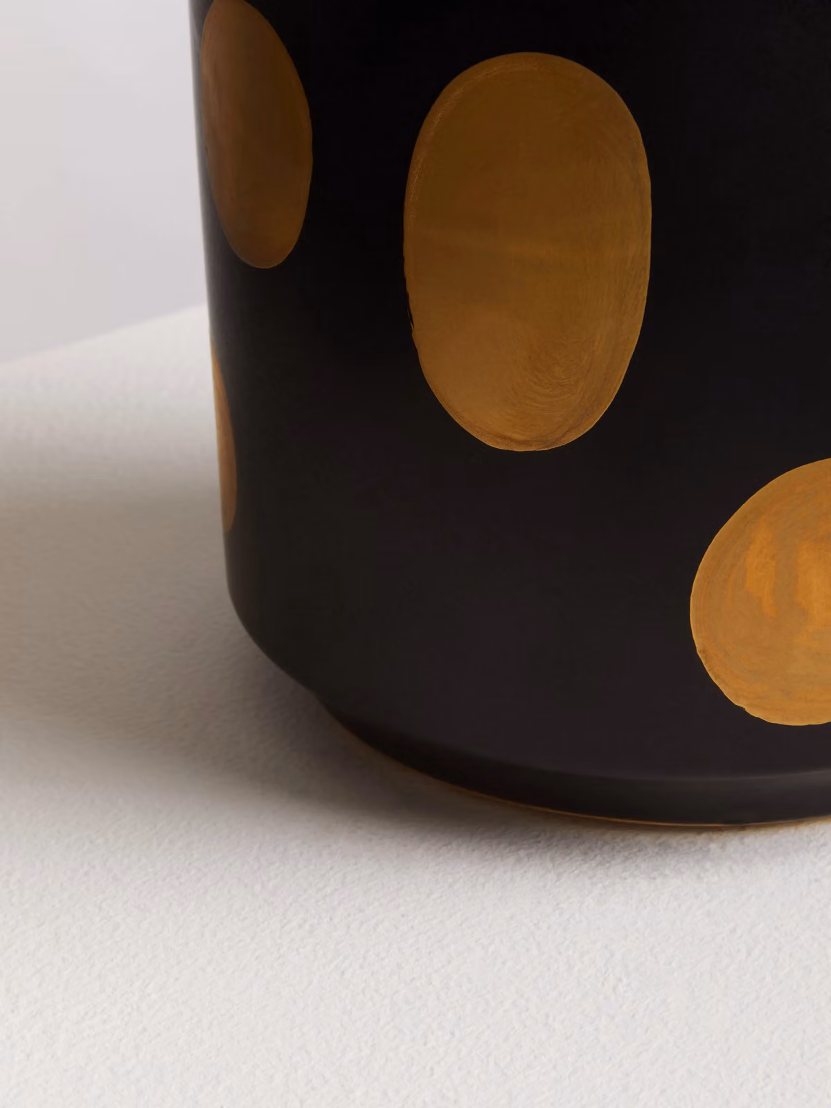Orsina Big Speckled Ceramic Garden Pot in Black – 5