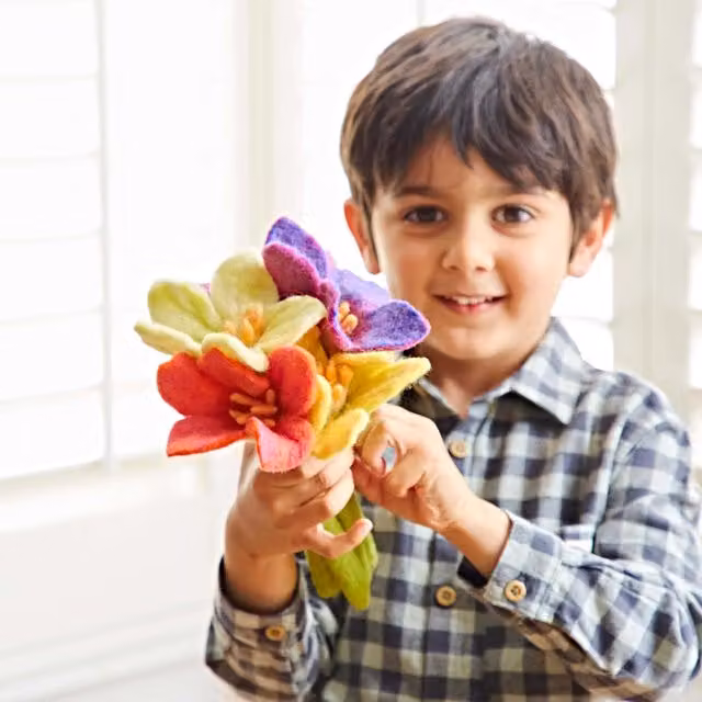 Paper High Multicoloured Felt Flower Bouquet – 1