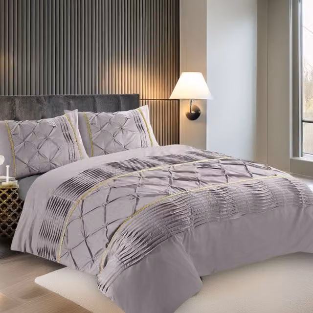 Snug City Modern Pintuck Border Pleated Duvet Cover and Pillowcase Set in Silver, Single, W: 90 cm, L: 200 cm