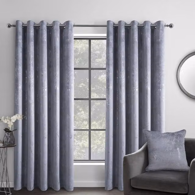 Smart Living Marble Effect Velvet Eyelet Curtains, Thermal Blackout, 2 Grey Panels, Width: 117 cm, Drop: 137 cm