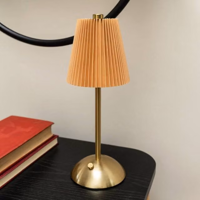 Madison & Mayfair Metal Table Lamp with Pleated Shade in Orange and Gold/Brass – 1