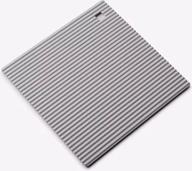 Zeal Silicone Square Non-Slip Hot Mat Trivet in Grey, W/D: 18 x 18 cm – 1