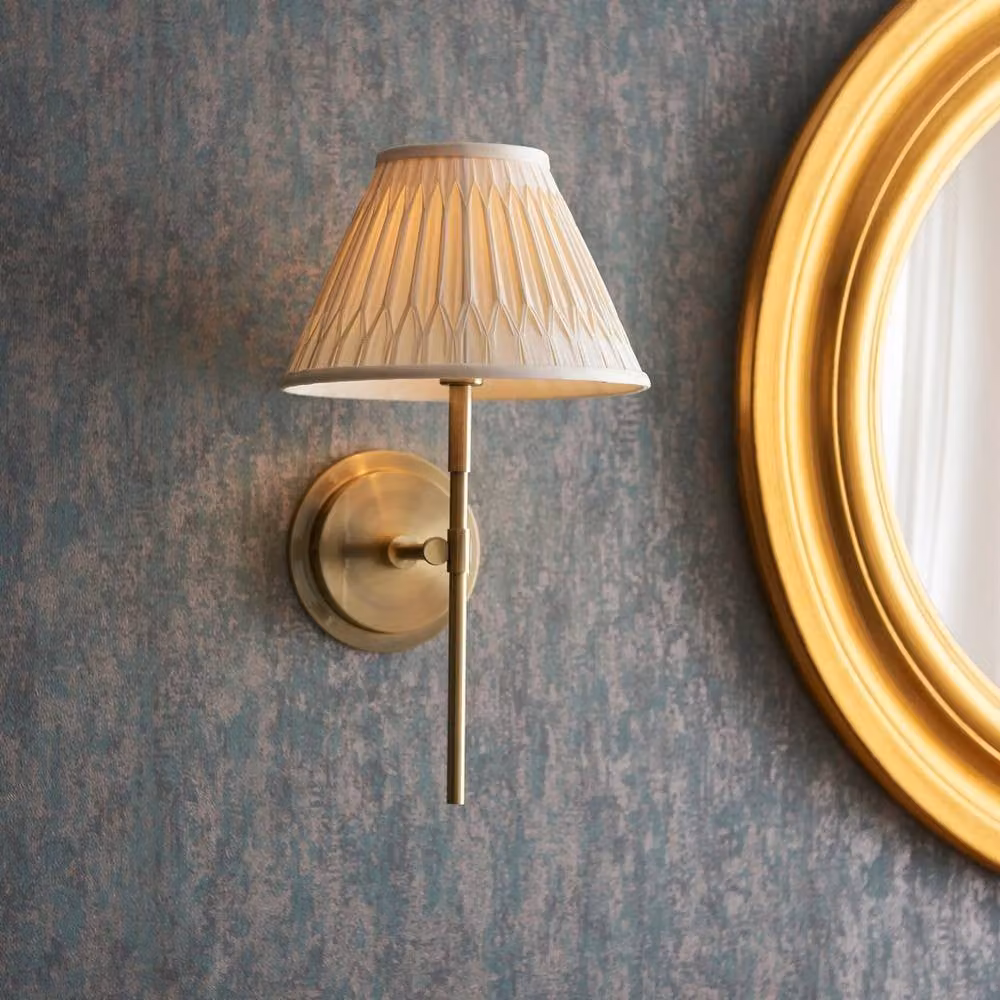 Netlighting Rennes & Chatsworth Wall Lamp Shade with Brass Plate and Ivory Silk in White – 2