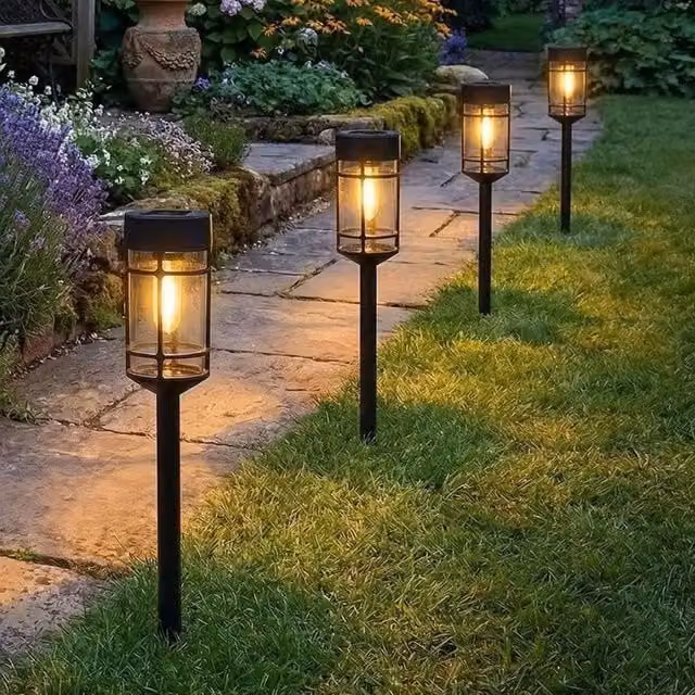 SPETLEK Pack of 4 Solar Garden Stake Lights with Warm White Filament LED in Black – 1